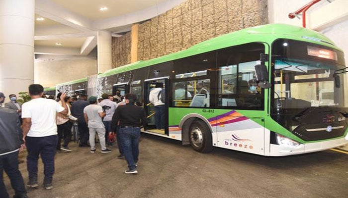 Sindh governor satisfied with Green Line bus ride