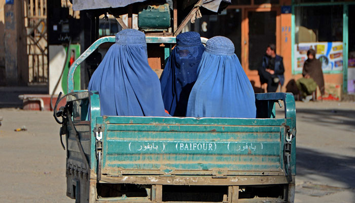 No transport for women travelling without hijab, male relative: Taliban