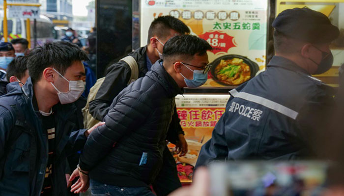 Editor outlet berita Hong Kong didakwa dengan penghasutan