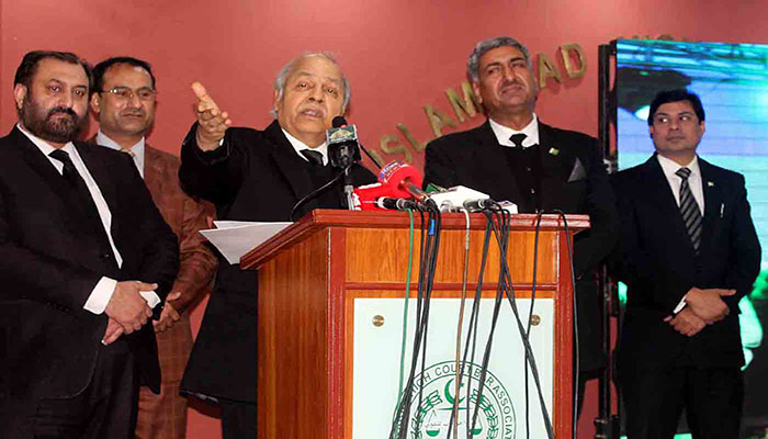 It is SC’s responsibility to ensure rule of law, says CJP