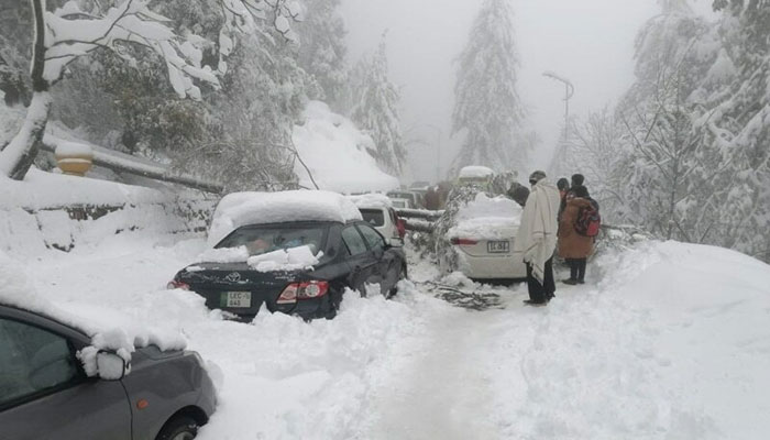 Shortage of essential items as snowfall hits Galiyat