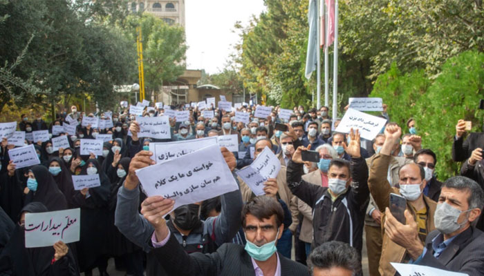 Iranian teachers hold demos for salary, reforms in several cities