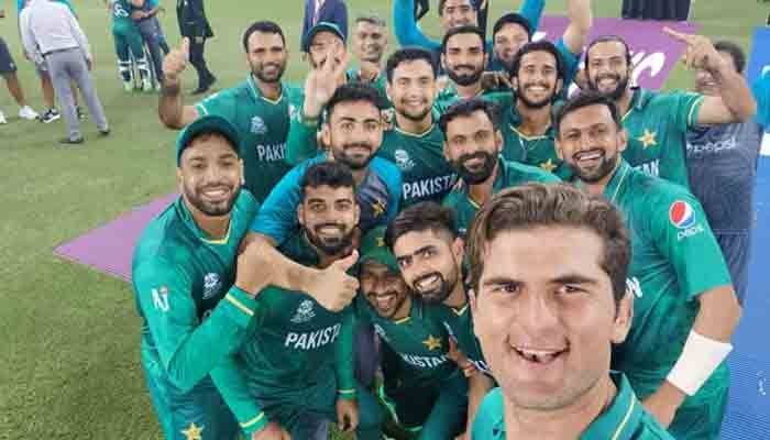 The Pakistani squad can be seen taking a selfie after beating India by 10 wickets on October 24, 2022. — Twitter/TheRealPCB