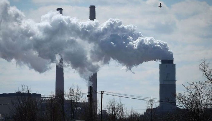 Dunia mempertaruhkan lebih banyak tahun harga energi tinggi, emisi: IEA