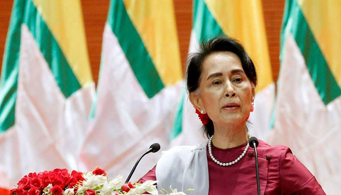 Filipina mengatakan Suu Kyi ‘sangat diperlukan’ untuk demokrasi