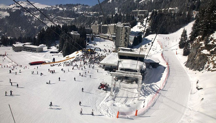 Prancis mendakwa pemain ski setelah kematian gadis Inggris