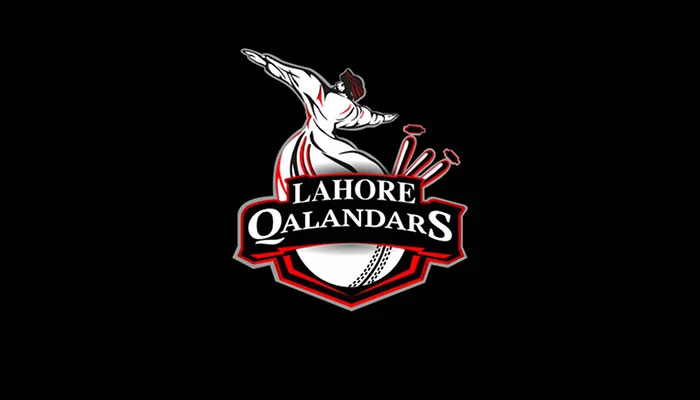 PM wishes to see Qalandars win PSL