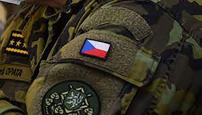 Czechs to donate 4,000 artillery shells to Ukraine