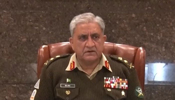 Bajwa tells troops to remain vigilant to respond befittingly to enemy