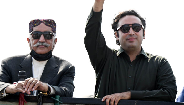 PPP Awami march enters Punjab: Puppet govt waiting for umpire’s signal, says Bilawal