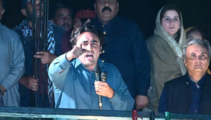 ‘Selected’ trembling after seeing people’s power: Bilawal