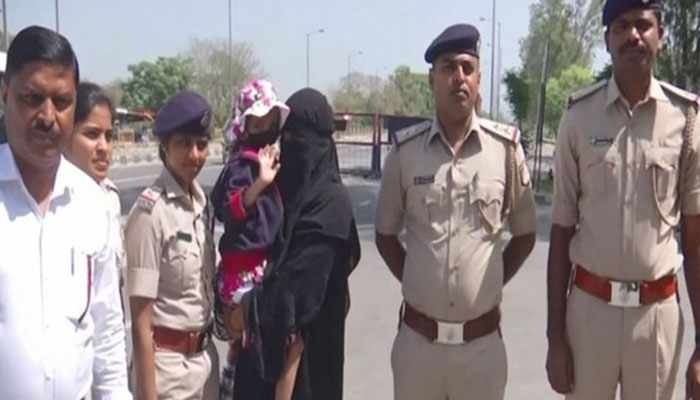 After spending four years in Indian jail, Pakistani woman, daughter back home