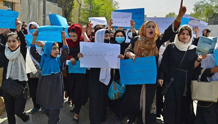‘Open the schools’, Afghan girls protest in Kabul