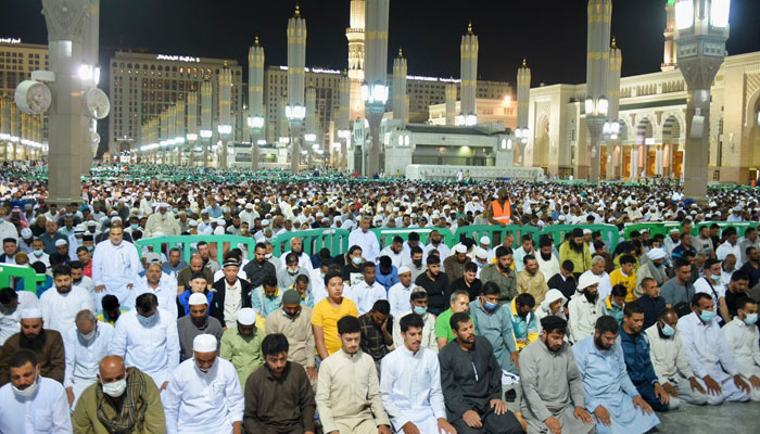 Il Ramadan inizia in Arabia Saudita, parti del mondo