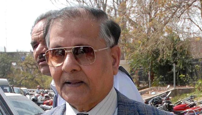 Former army chief Mirza Aslam Baig. Photo: The News/File