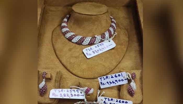 The picture shows a diamond set of approximately Rs14.827 million with the necklace costing Rs8.3 million, earrings worth Rs966,900, a ring of Rs382,300 and a bangle for Rs5.17 million. Photo: geo.tv