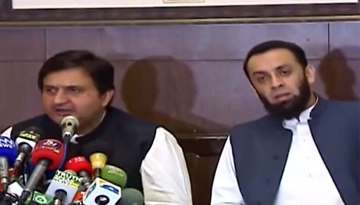 Imran Khan himself is Mir Jaffar, Mir Sadiq: PMLN - Vimarsana News