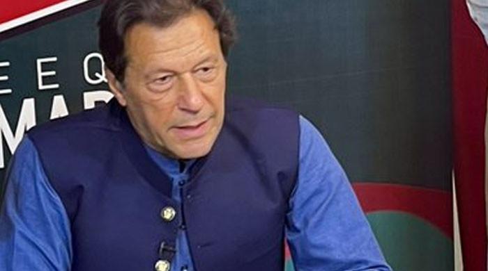 Imran Khan vows to reach Islamabad at all costs