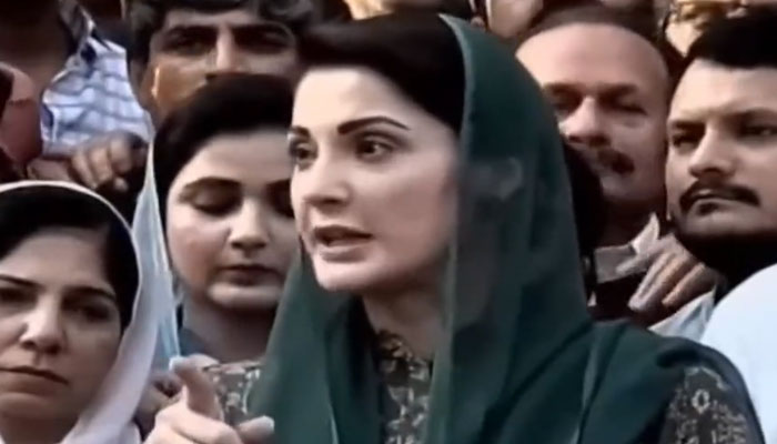 PML-N Vice President Maryam Nawaz talking to media in Lahore on May 26, 2022. Photo: Screengrab of Twitter/MaryamNSharif video