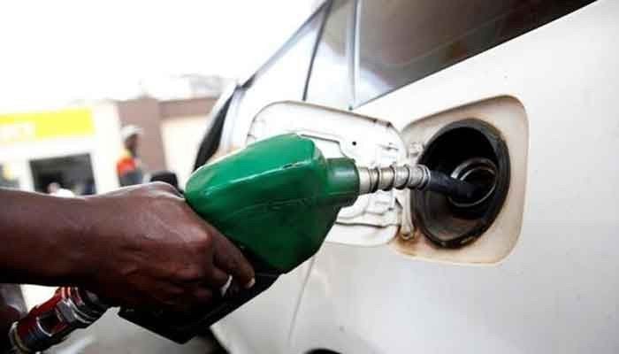 Petrol quota of ministers, officers slashed. Photo: The News/File
