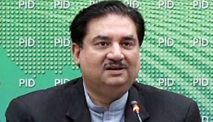 Power Minister Khurram Dastgir addressing a press conference in Islamabad on June 8, 2022. Photo: Screengrab of a Twitter video.