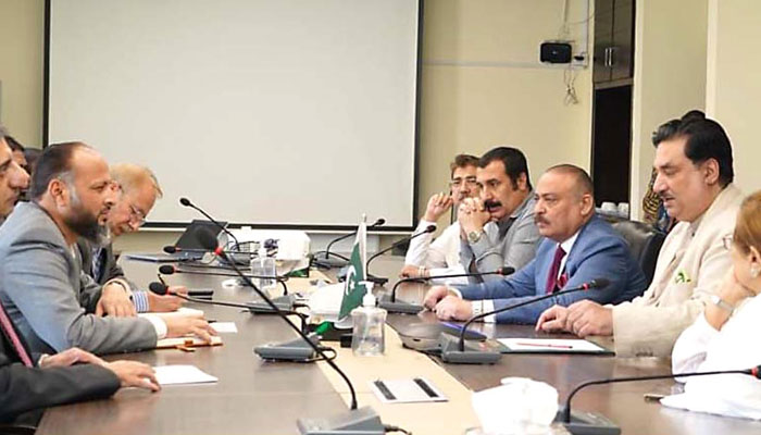 Power Minister Khurram Dastgir Khan, along with Karachi lawmakers, held a meeting with the K-Electric management to discussed issues faced by the people of Karachi. Photo: INP