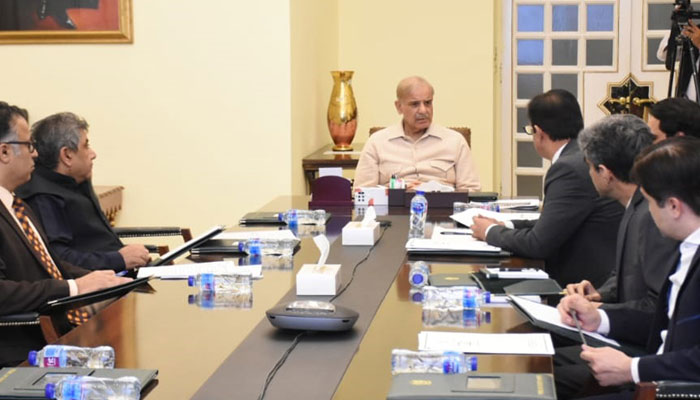 PM Shehbaz chairing a meeting on the Utility Store Corporation in Islamabad on June 20, 2022. Photo: PID