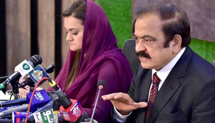 Interior Minister Rana Sanaullah, along with Info Minister Marriyum Aurangzeb, addressing a press conference in Islamabad on June 22, 2022. Photo: PID
