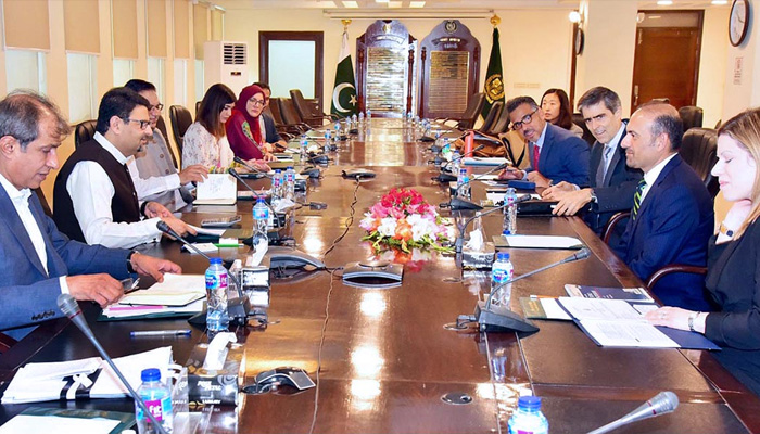 A US-Delegation headed by Dilawar Syed, State Department’s Special Representative for Commercial and Business Affairs calls on Federal Minister For Finance and Revenue Miftah Ismail at Finance Division. -APP