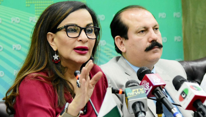 Minister for Climate Change Sherry Rehman addressing a press conference about current monsoon rainfall, in Islamabad on July 6, 2022. Photo: PID
