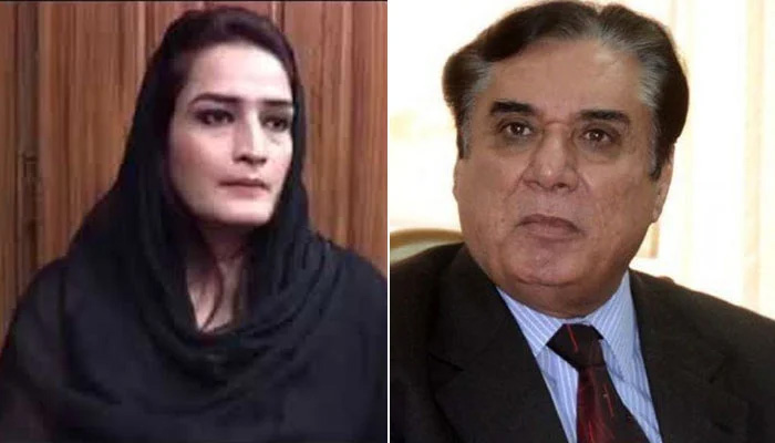Tayyaba Gul (L) and former NAB chairman Javed Iqbal. -File photo