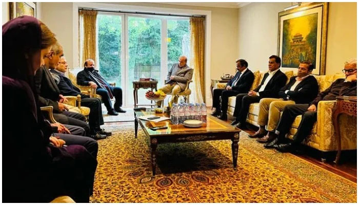 PML-N supremo Nawaz Sharif chairs a meeting of party leaders in London. -Photo PML-N