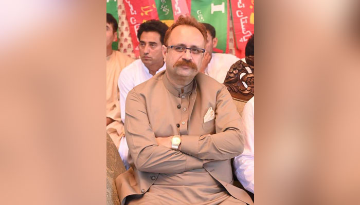 AJK PM Tanveer Ilyas blames powerful elite for plundering Kashmir resources