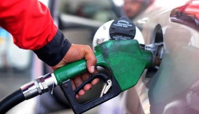 IMF pre-condition: Pakistan considering slashing POL prices review time to a week