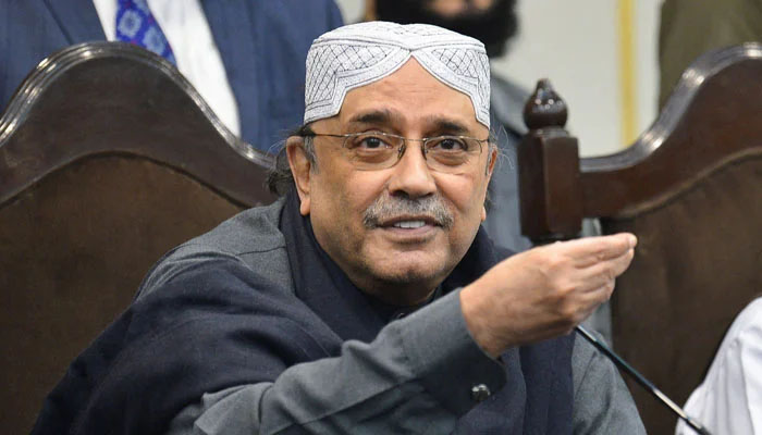 Former president Asif Ali Zardari speaking during a press conference after submitting the no-trust motion against PM Imran Khan on march 8, 2022.— Farooq NAEEM / AFP