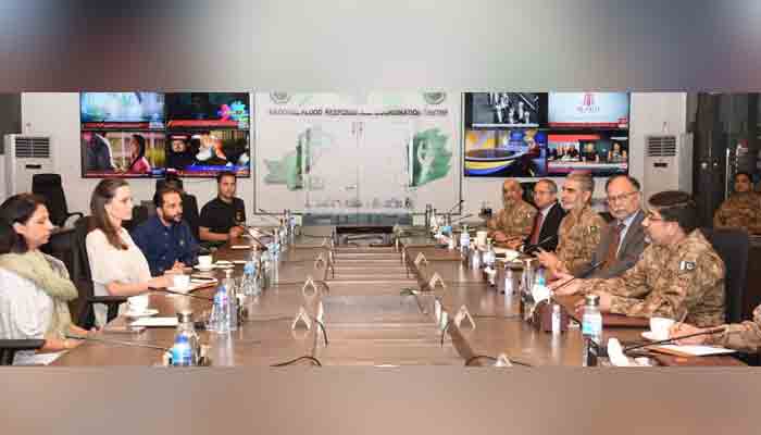 Angelina Jolie during briefing about flood response and measures taken so far. —Ahsan Iqbal/ Twitter