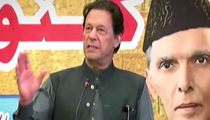 Imran Khan addressing Ulema and Mashaikh Convention in Peshawar on September 27, 2022. Screengrab of a Twitter video.