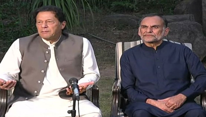 Imran Khan holding a press conference in Islamabad along with Azam Swati. Twitter