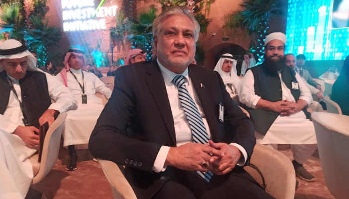 Finance Minister Ishaq Dar attends an event in Riyad. — Twitter/File