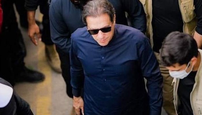 FIR of attack on Imran Khan registered - Vimarsana News