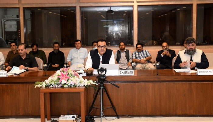 Noor Alam Khan chairing a meeting of Public Accounts Committee at the Parliament House Islamabad on June 8, 2022. Photo: Twitter/NA_Committees