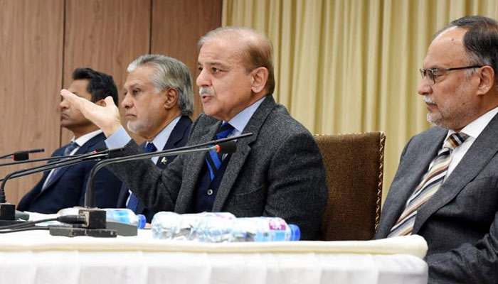 PM Shehbaz addressing a press conference in Islamabad on December 12, 2022. PID