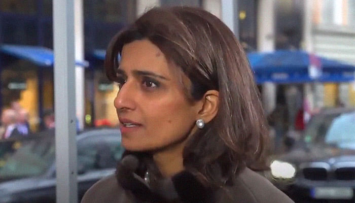 PPP leader and former foreign minister Hina Rabbani Khar speaks to US political scientist Ian Bremmer. Twitter/ian bremmer (@ianbremmer)/Screenshot via Geo.tv