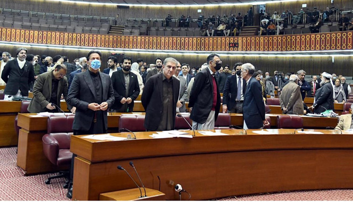 Members of Pakistan Tehreek-e-Insaf in the National Assembly. —APP/File