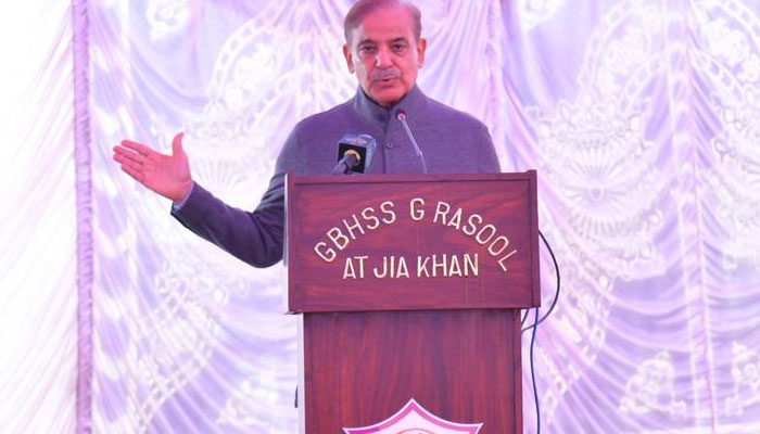 PM Shehbaz addressing a public gathering here after the inauguration of Government Boys Secondary School, Kili Jia Khan on January 4, 2023. PID