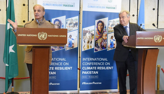 PM Shehbaz and UN Secretary-General Antonio Guterres addressing a joint press stakeout after the internatinal conference on Resilient Pakistan held in Geneva on January 9, 2023. PID