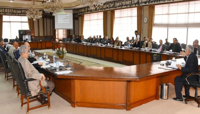 Finance Minister Ishaq Dar chairing the meeting of the Economic Coordination Committee (ECC) of the Cabinet on February 10, 2023. PID