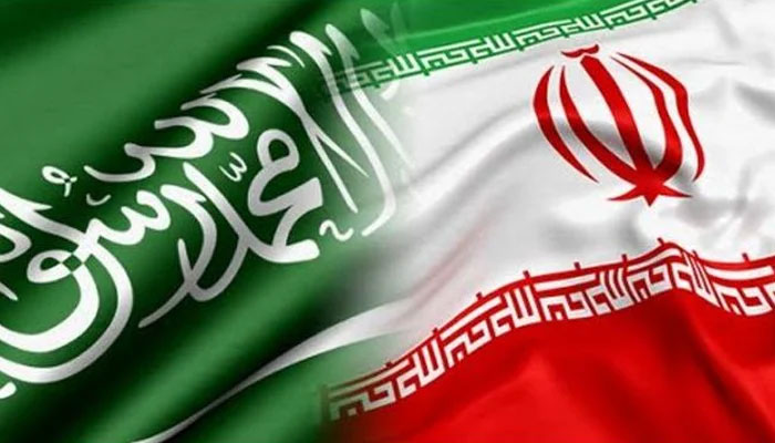 (L to R) The flags of Saudi Arabia and Iran. — Wikipedia/File