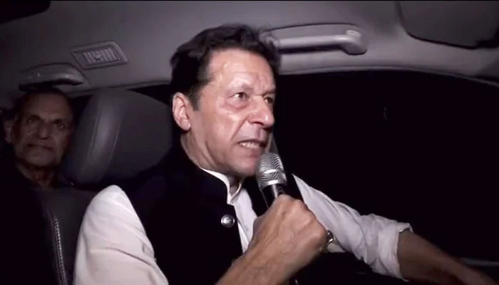Imran shuns courts, takes out rally - Vimarsana News