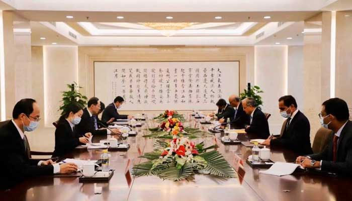 Pakistan and Chinese delegation meet during the third round of the Pakistan-China Bilateral Political Consultations (BPC) in Beijing, on March 18, 2023. — APP